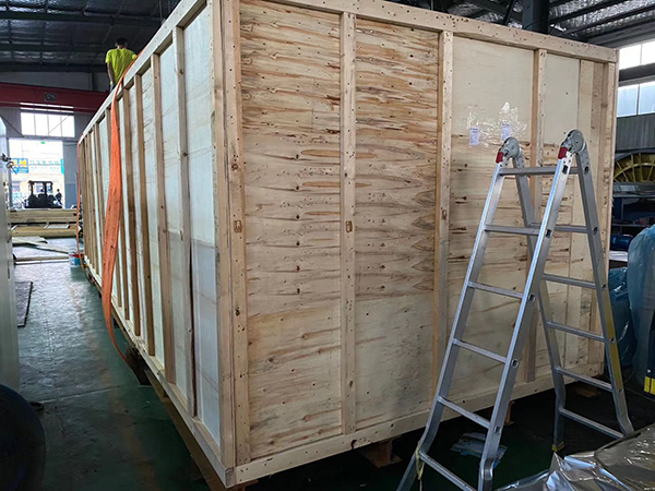 兴化大型木包装箱出口的要求